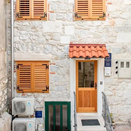 House Of Cyril